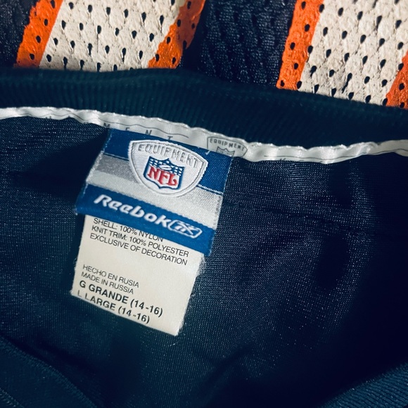 Vintage NFL equipment Reebok Chicago Bears Brian Urlacher jersey retired #54 - Picture 7 of 15